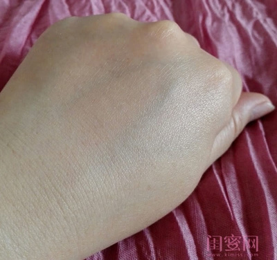 【閨蜜體驗(yàn)團(tuán)】倩碧宛若新生光采面膜 溫和煥膚，帶來(lái)細(xì)膩透亮光澤